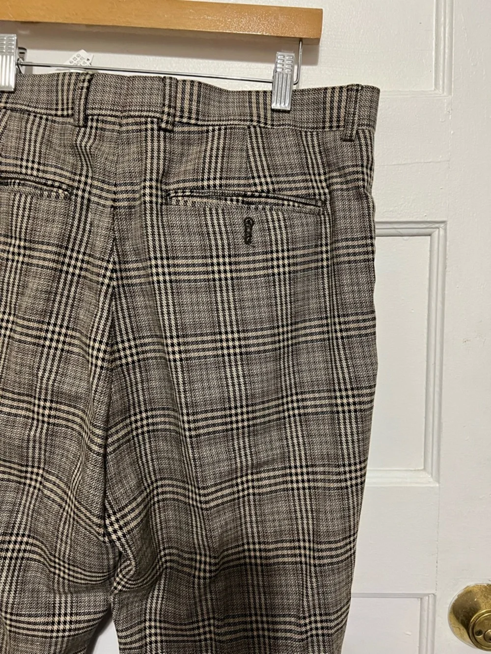 Zara Classic Men's Plaid Dress Pants in Brown